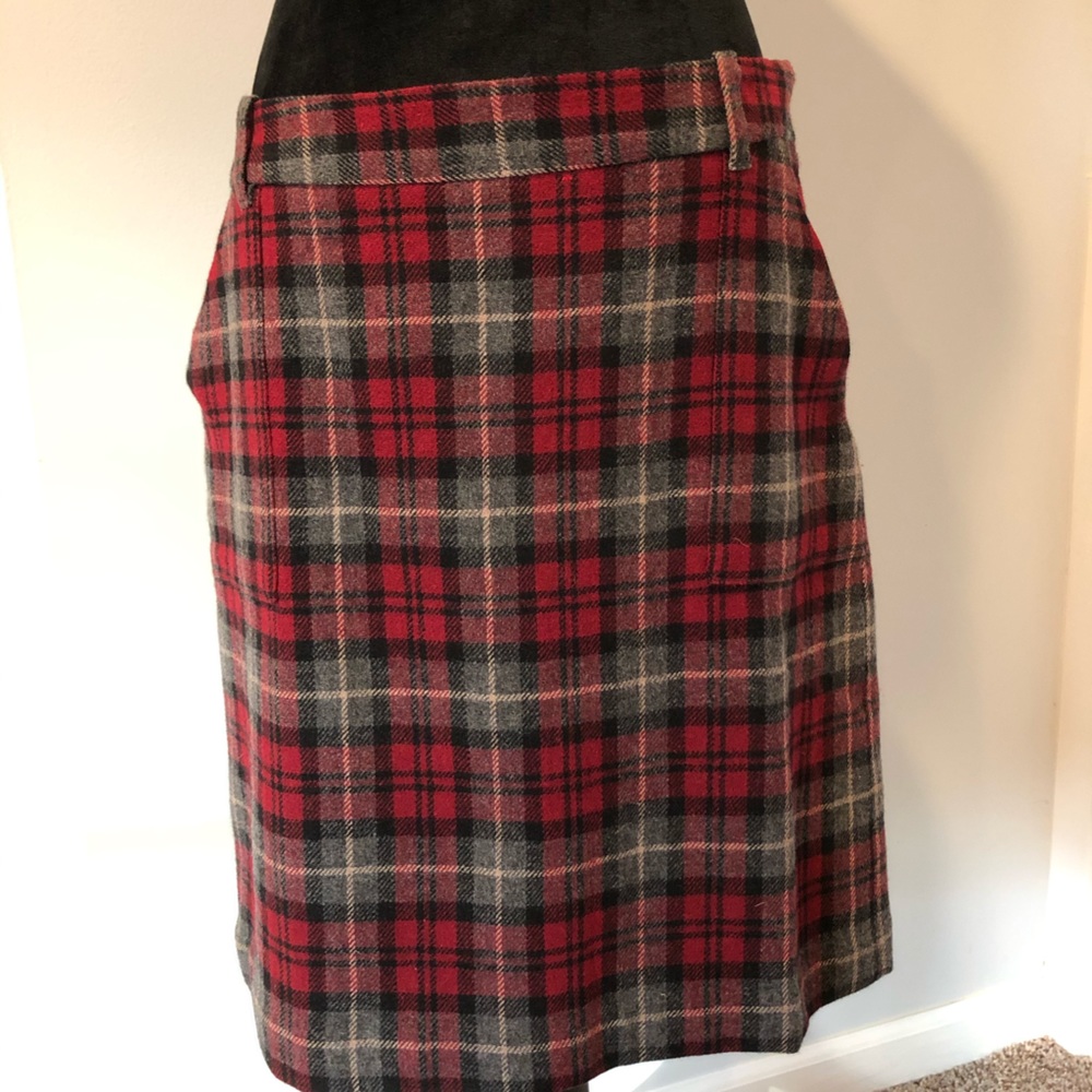Eddie Bauer Wool Skirt (size 8 Tall)